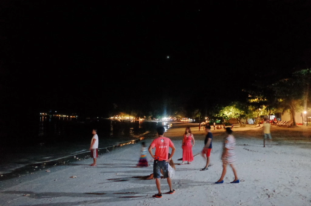 2758153F555DFD7E06B236