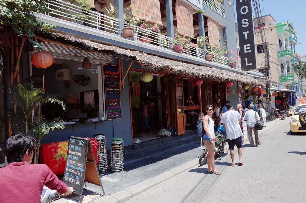 275BF33A557FB23909E253