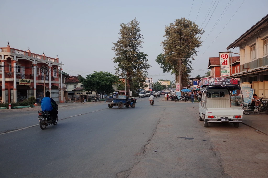 23428D35556D80992A687E