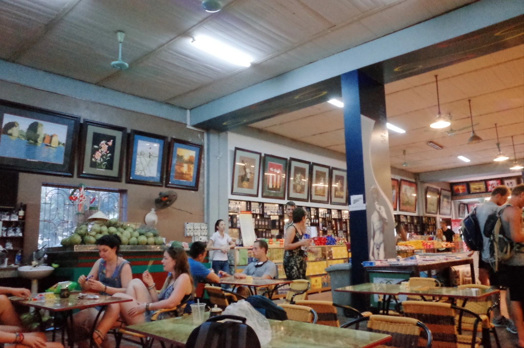 2613033A557AB6BD2F4048