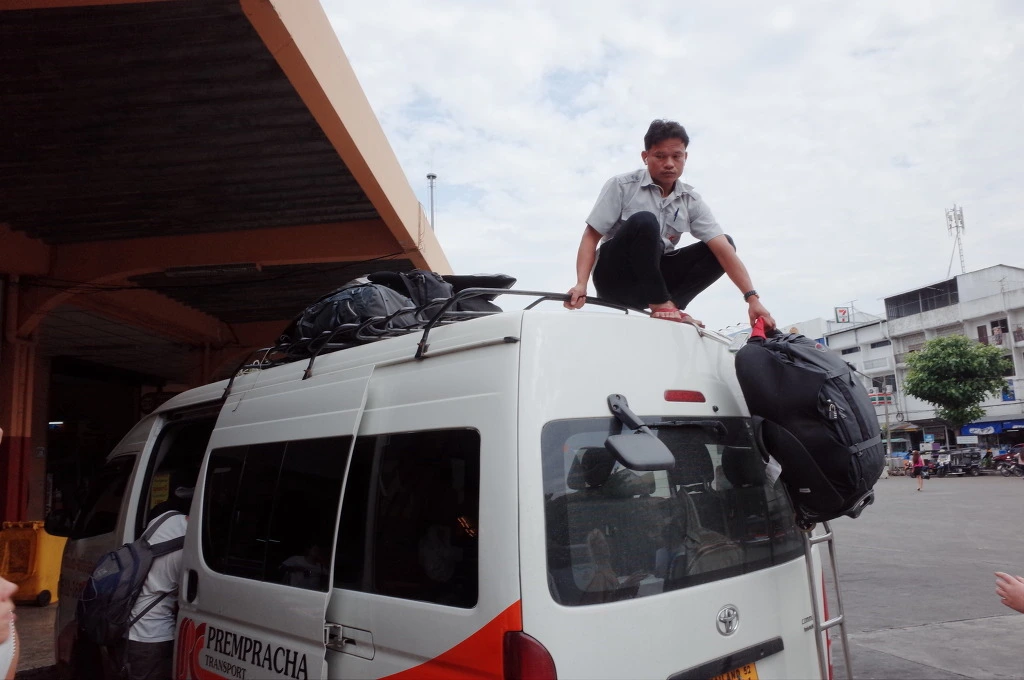 271DB13F553CEBD841EFB9