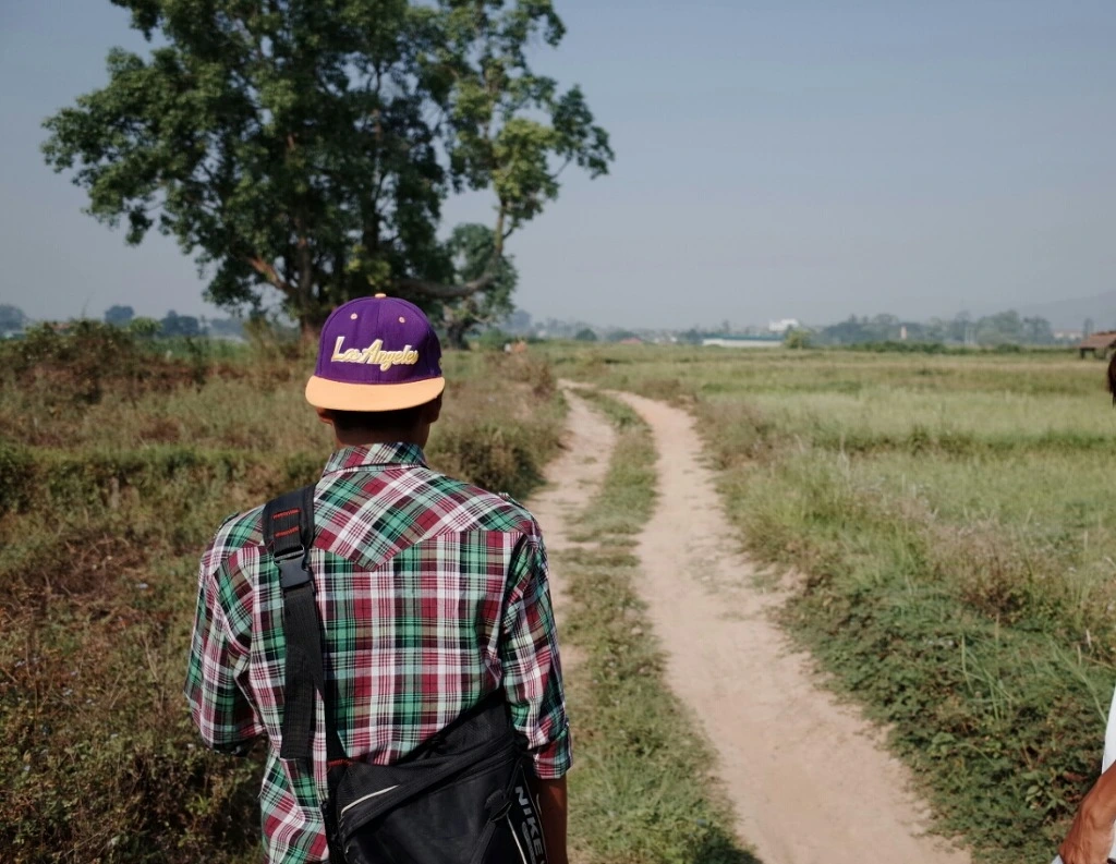 2420A842556BC4EF3927AC