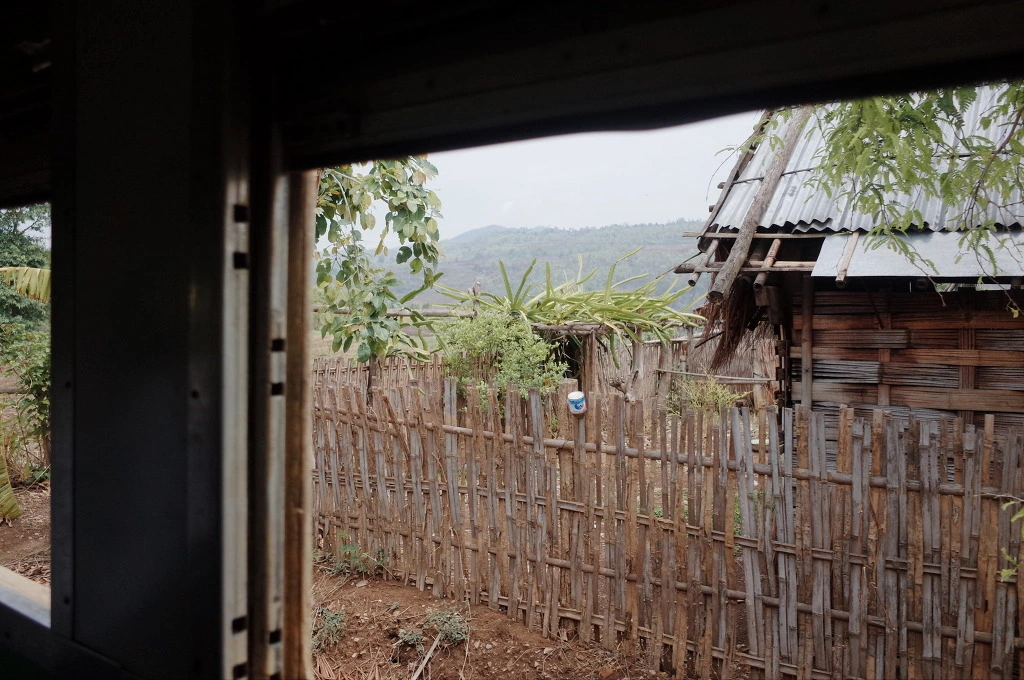 242DF23D556D7ECF3ACD33