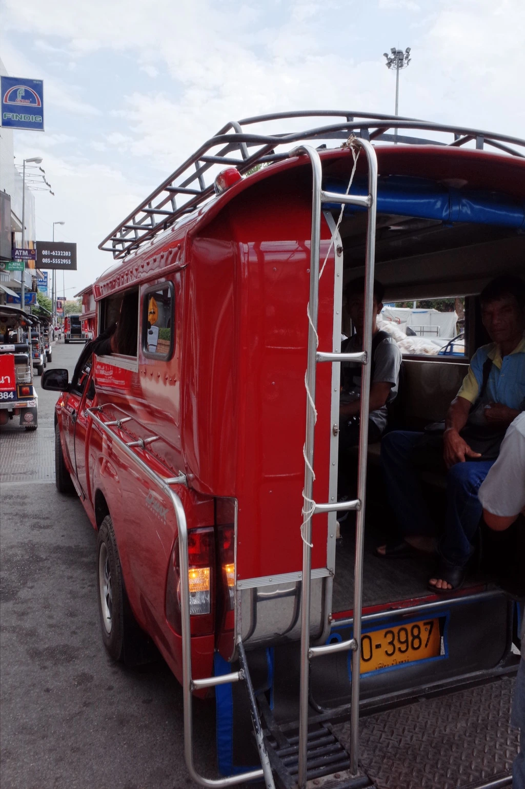 2371033D553CEC041CCD23