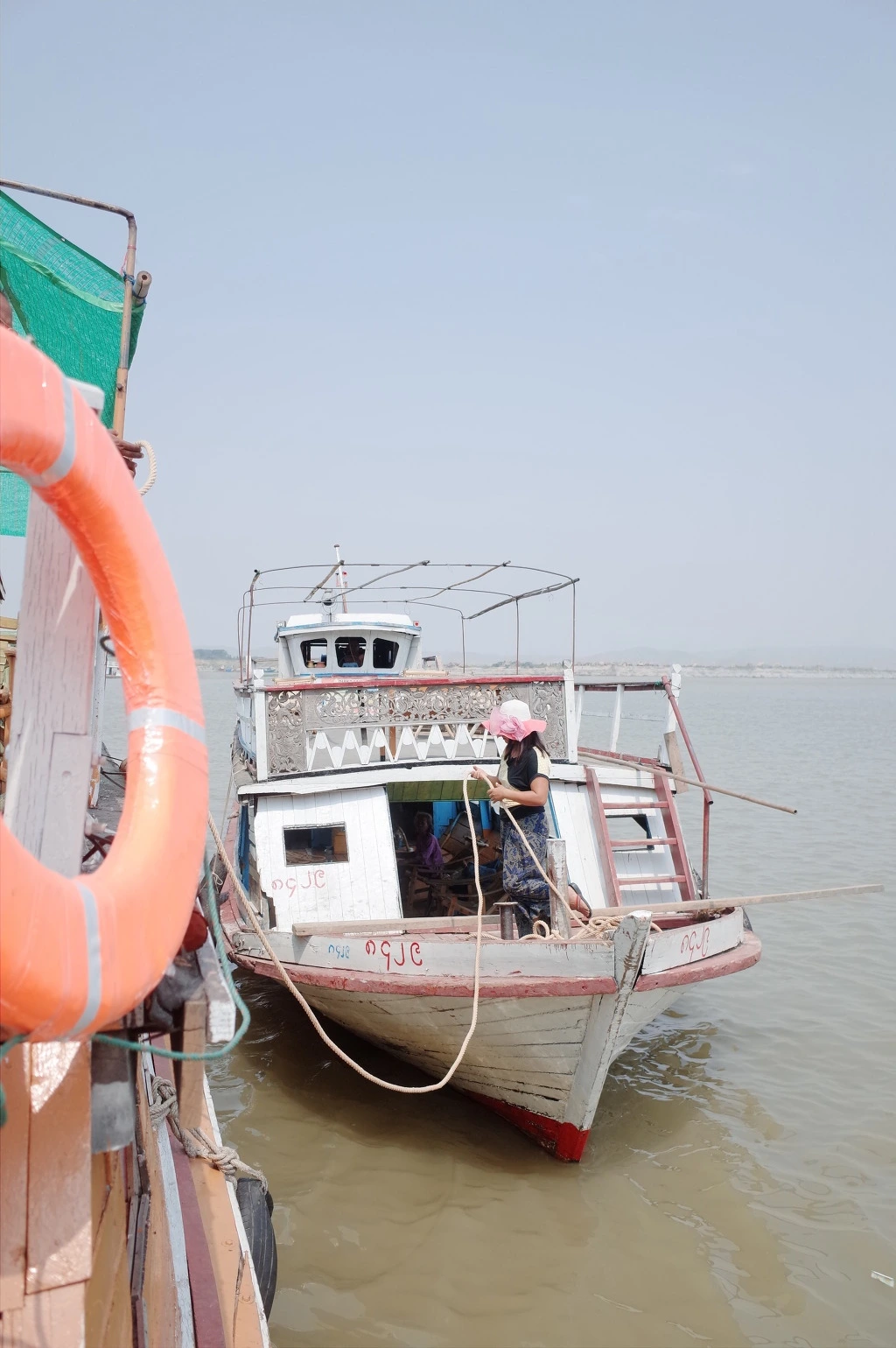 2459BE385551D8E1268C65