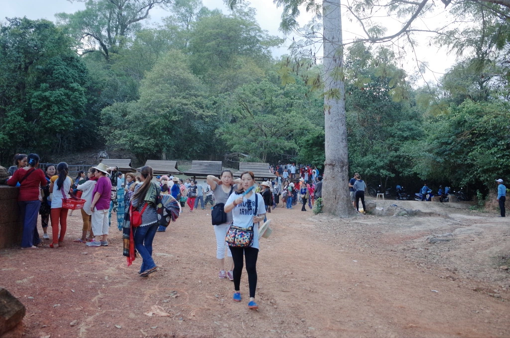 2704BC3E555361441E6EA7