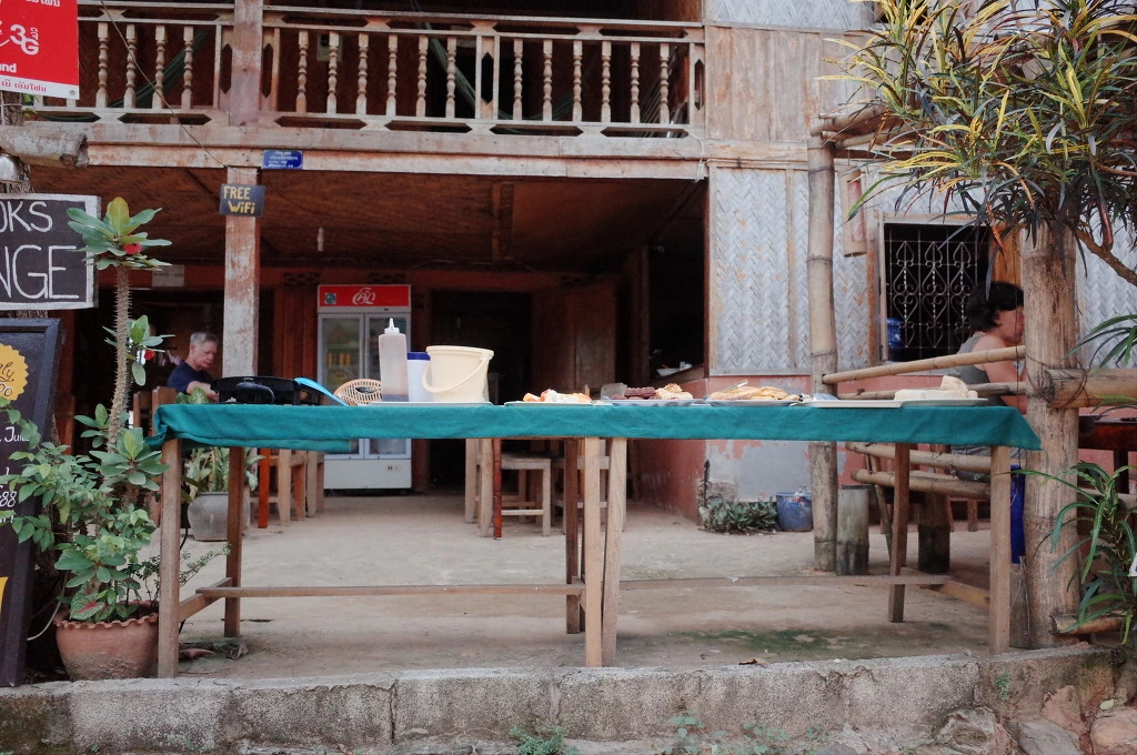 266D413E556C73E8137582