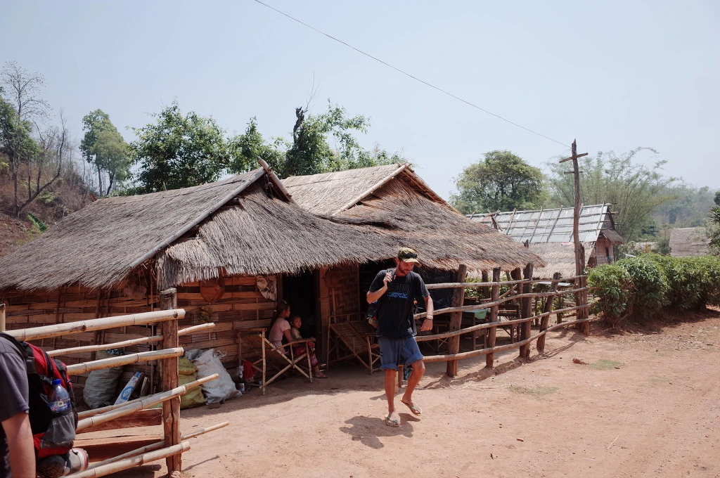 2229A13B556BC56530F918