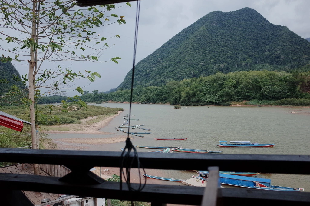 24518734556C752B17A831