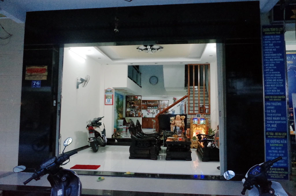 252AC637557FB32A2BB924