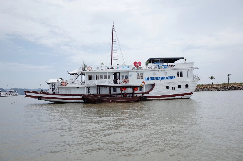 2502F033557A362413802B