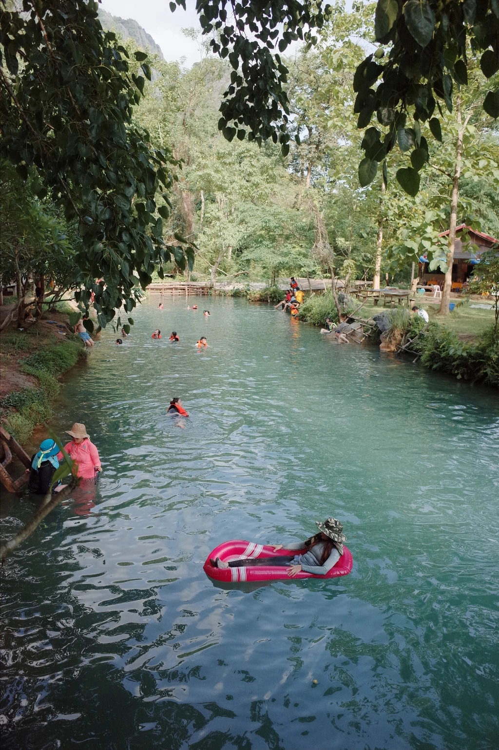 220705345565D7942C47E9