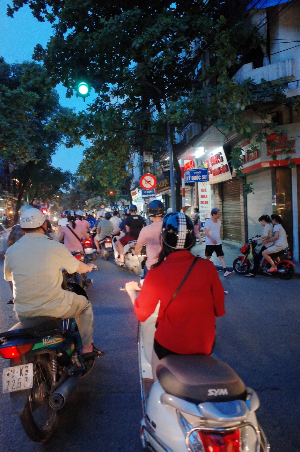 260DAE3F557674E3330DE0