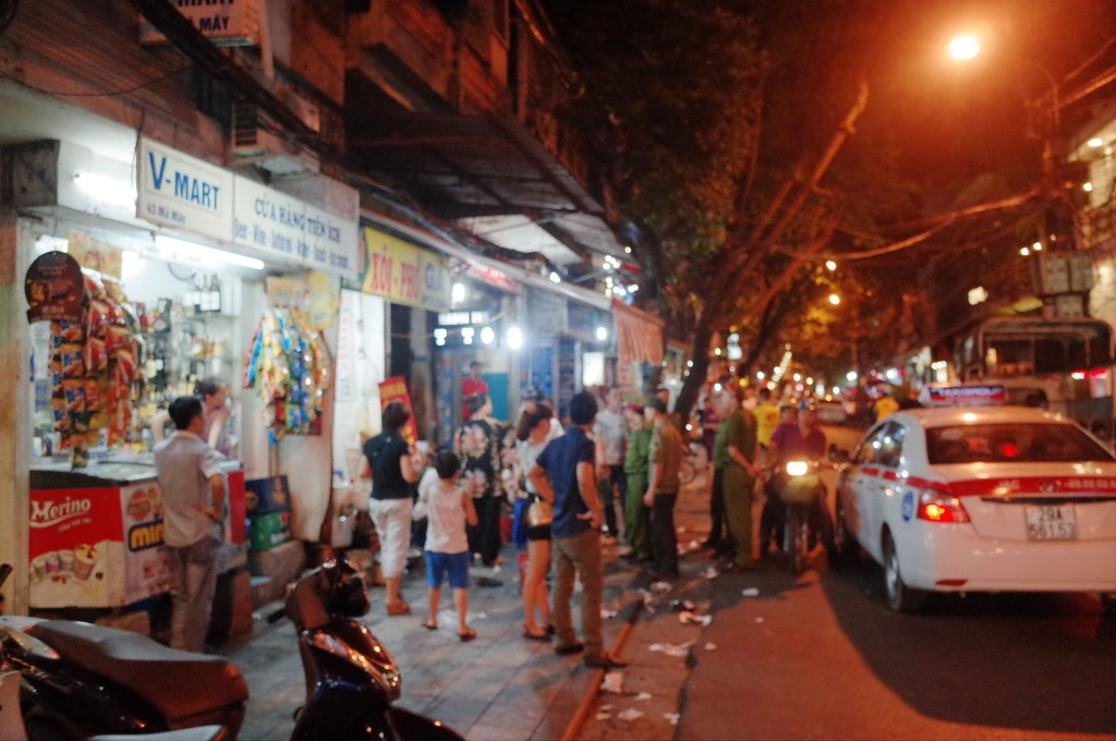 237C443955778D370F4611