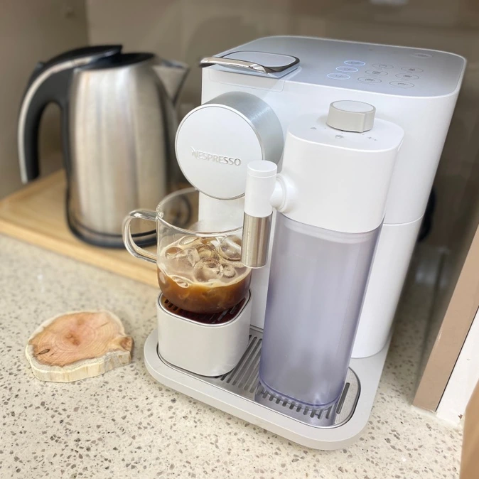 SE-92A14959-8F45-4512-B19A-63EEF7E44DF4.jpg?type=w966