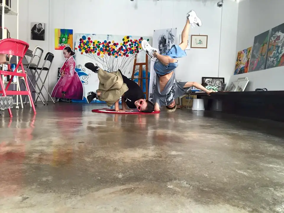 40 박애리 프리즈.jpg