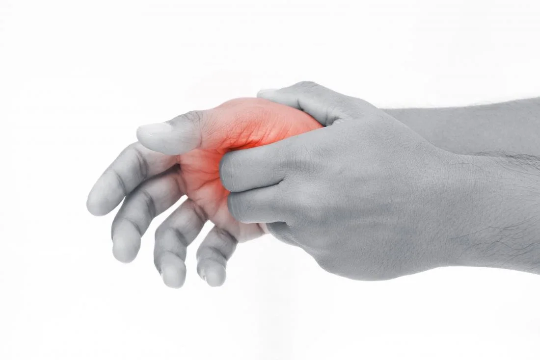 person-holding-hand-in-some-pain-may-have-de-quervains-tenosynovitis.jpg?type=w1200