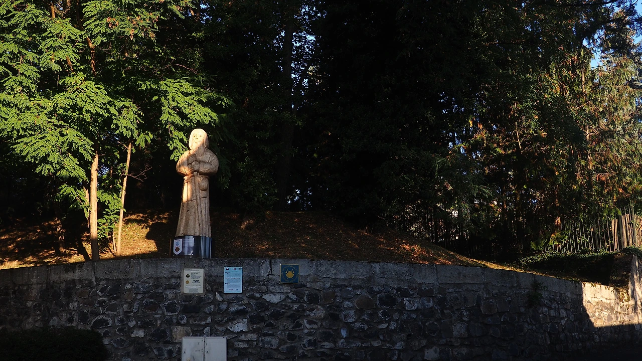 순례자를 맞는 야고보 성인.JPG