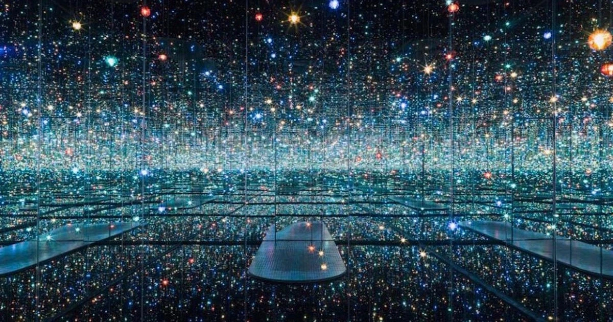 Infinity-Room.jpeg