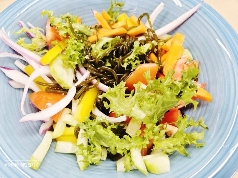 SE-e7d40cf3-7a51-4efc-a25b-8171701ccef1.jpg?type=w1