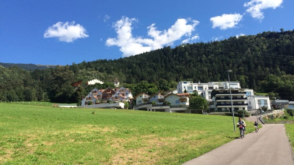 P20150908_152801000_24F18238-A6A7-4EDC-83E6-2104485A96C2.JPG?type=w966