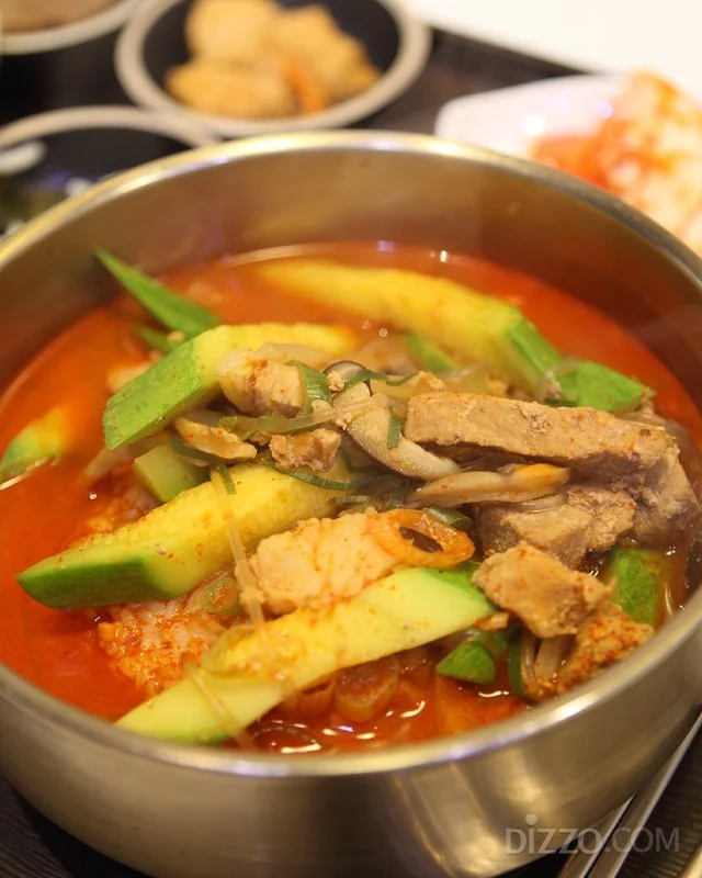 2019082780059_10.jpg?type=w1200