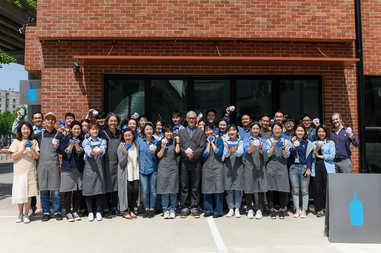 BBCK_성수오프닝3_팀포토 (1).JPG