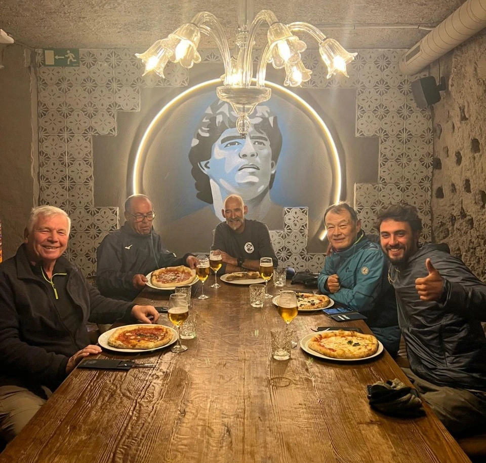 d_6i8Ud018svc11zj3jy1xwz96_towmqu.jpg?type=e1920_std