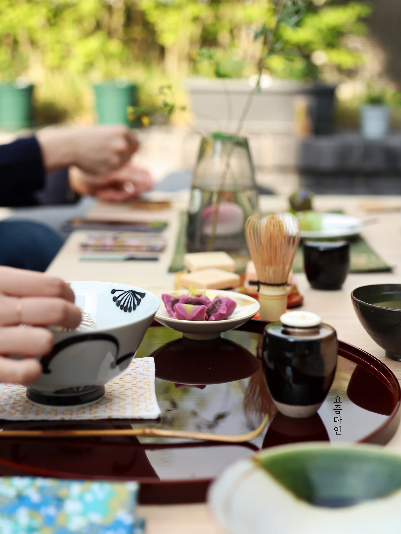 본문 4 _ 커버.JPG