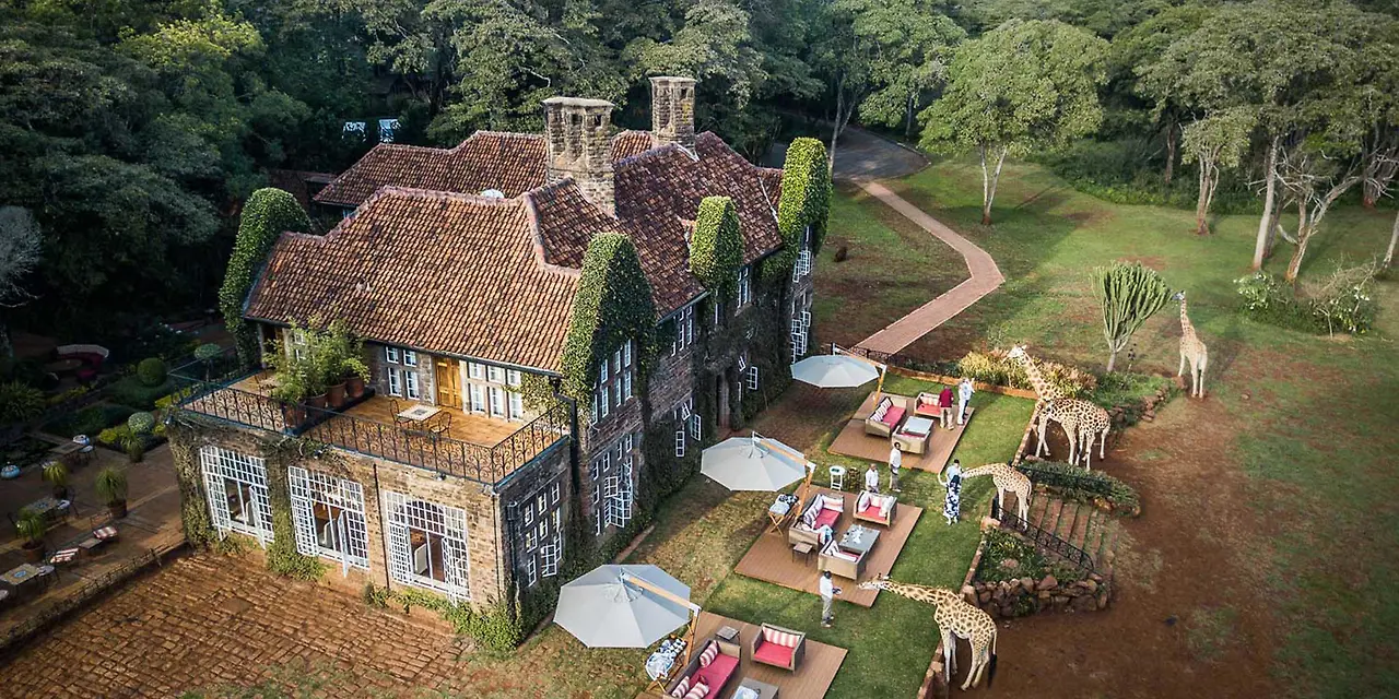 aerial-giraffe-manor-nairobi-kenya.jpg?width=2048&height=1024&format=jpg&v=1db52376c77c8b0