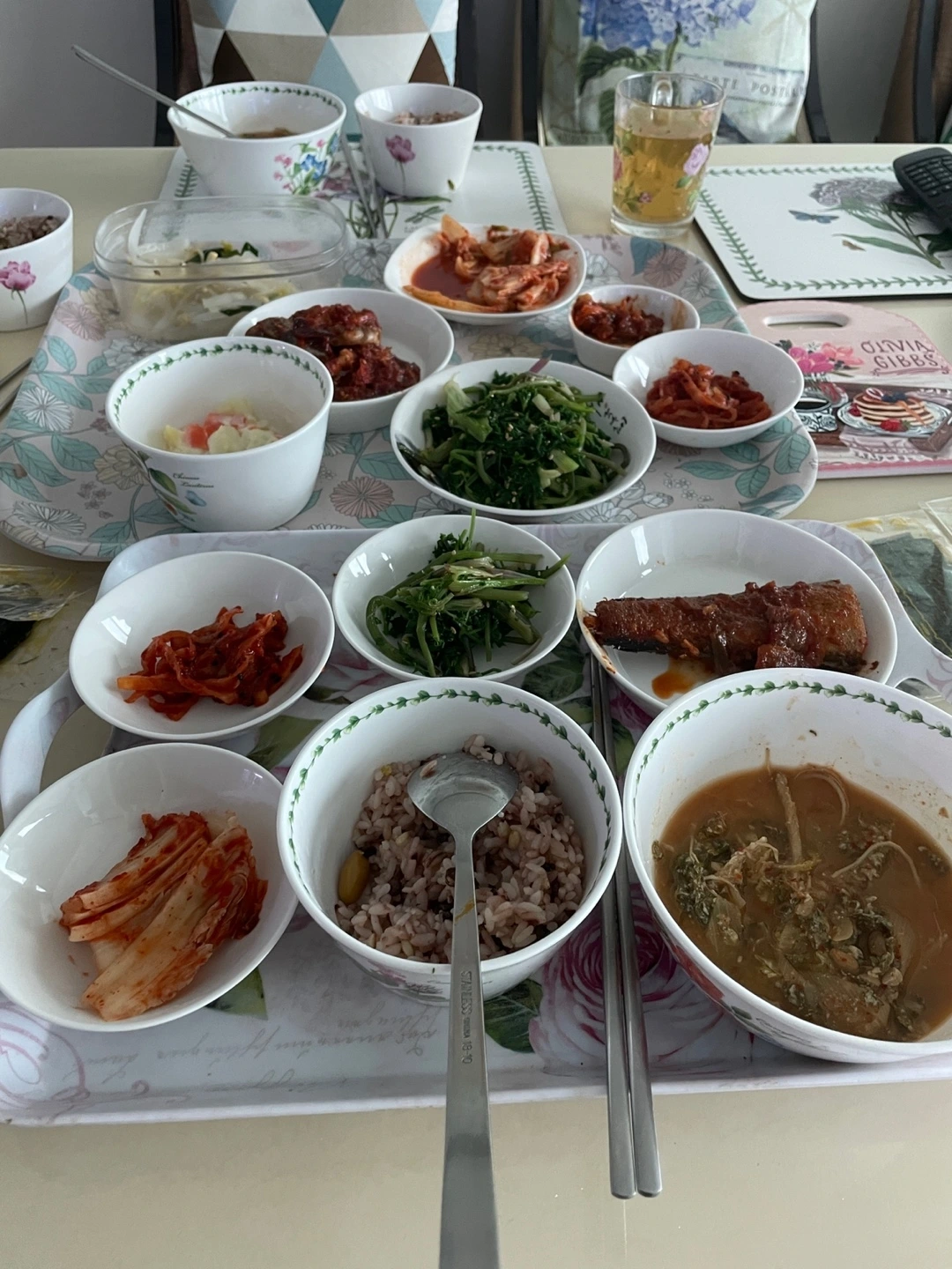 윗집 상차림.jpeg