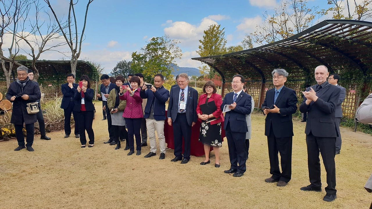 2 국제평화정원조성3.jpeg