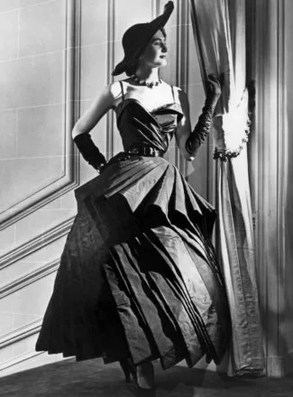 dior-similar-dress-3-325x440.jpg?type=w386