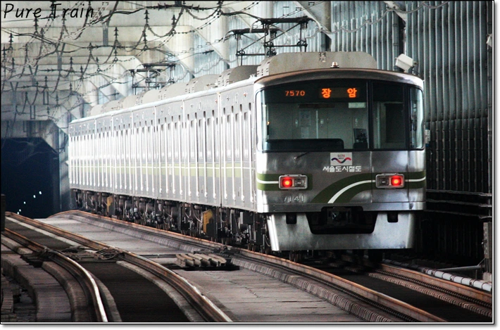 7%ED%98%B8%EC%84%A0.png?type=w773