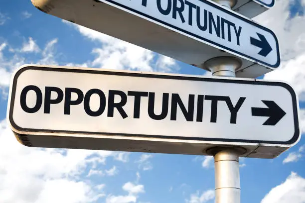 %EC%97%BF%EB%B3%B4%EB%A9%B4%EC%84%9C.jpg?s=612x612&w=0&k=20&c=pKPihZo64SEIPtbxzKjdI0yeAlnSMVK0dNgamZ2vl9c=