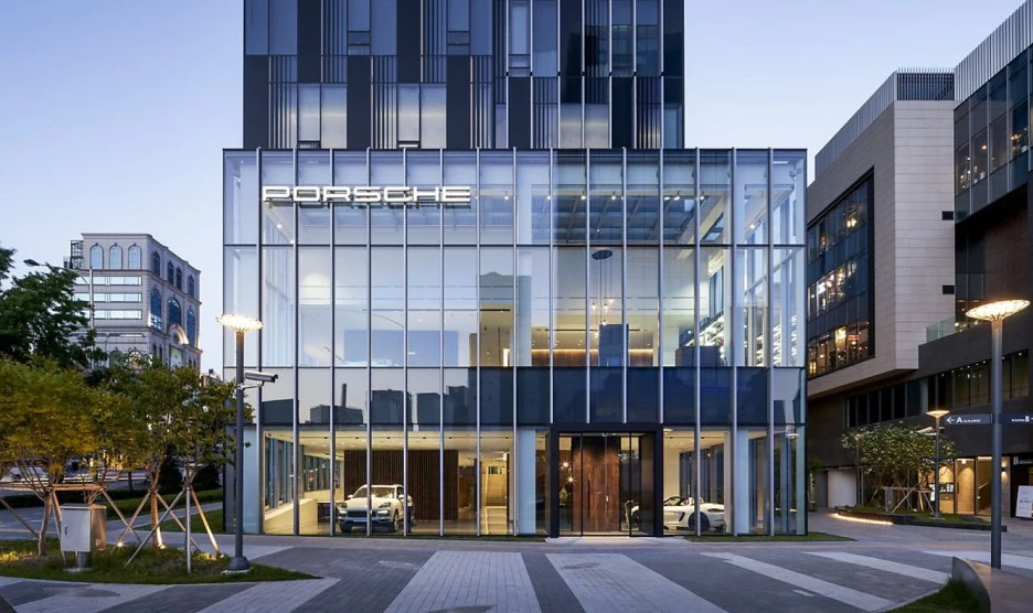 %EC%B2%AD%EB%8B%B4-%ED%8F%AC%EB%A5%B4%EC%89%90-%EC%8A%A4%ED%8A%9C%EB%94%94%EC%98%A4%EC%9D%B8%ED%85%8C%EB%A6%AC%EC%96%B4-3.jpeg?type=w1