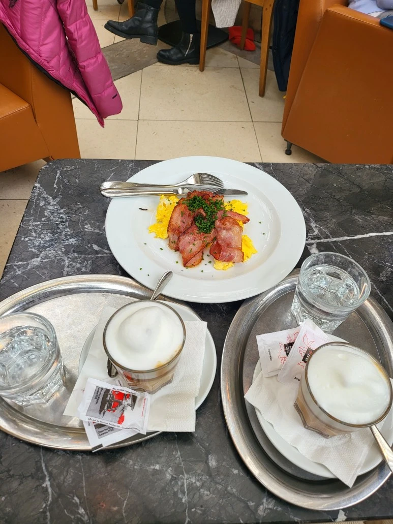 KakaoTalk_20221216_220240689.jpg?type=w773