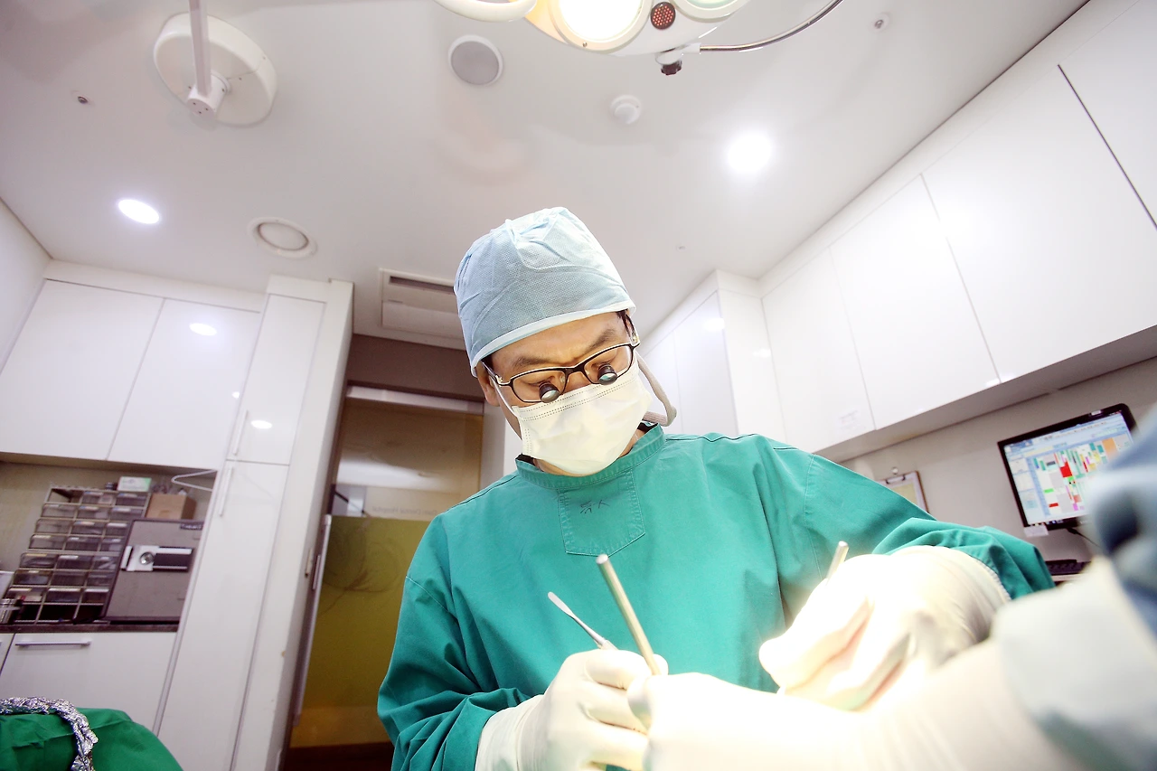 수술 (94).JPG