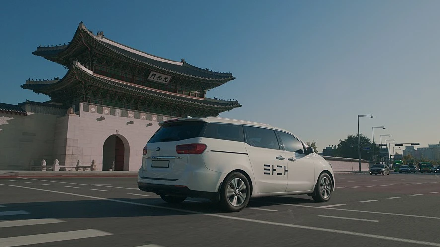 movie_image.jpg?type=m886_590_2