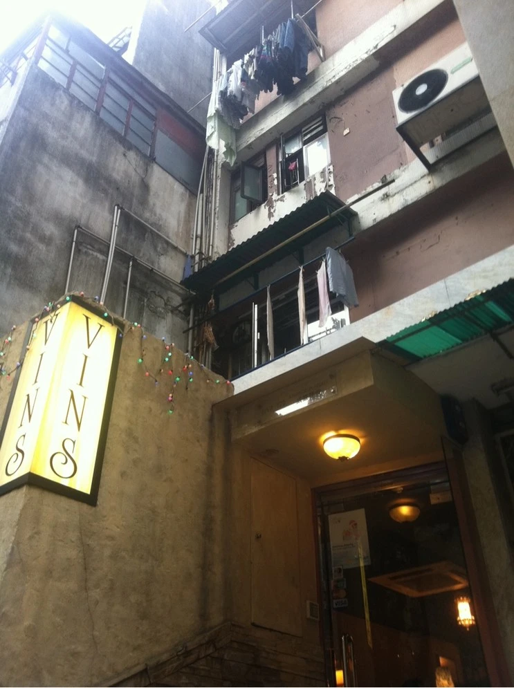 iPhone_1.jpg?type=w2