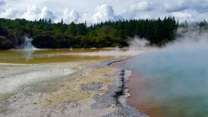 99C14A3F5D805F662ABDB6