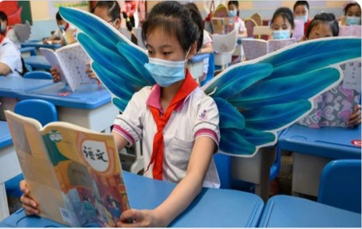 99AB1C465F44B71814EA1F