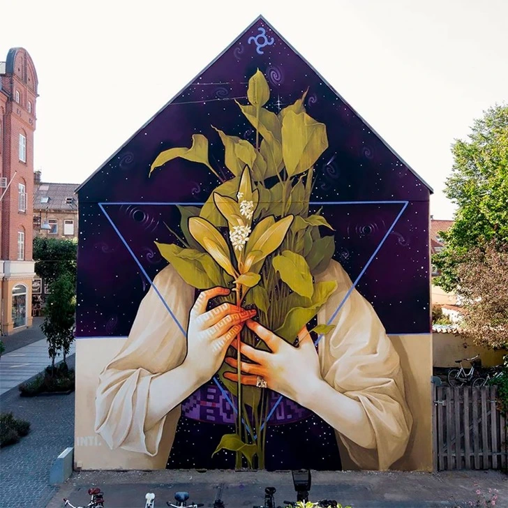 99E5D8455F5ED5B02F9C60