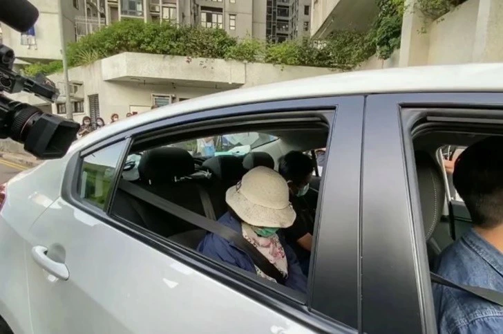 992BD1455FC1FEE71FC186