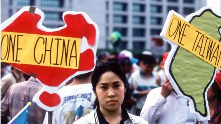 99F358415FE03E8323403D