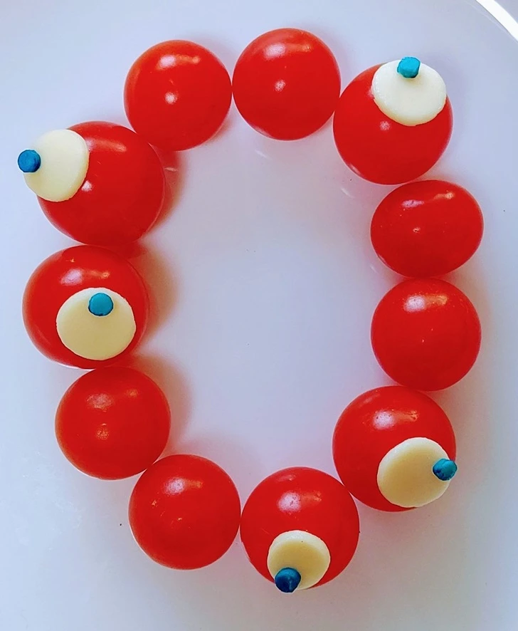 99E5B4375F4B1E8C29C284