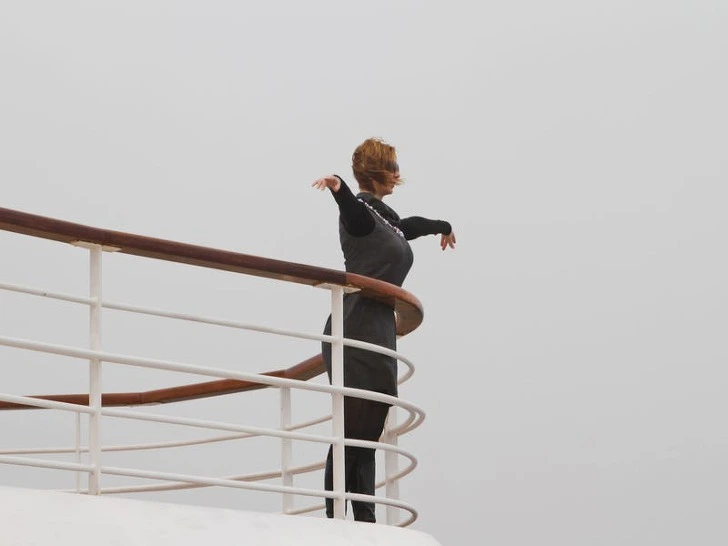 9931F9375DF6F1262302D3