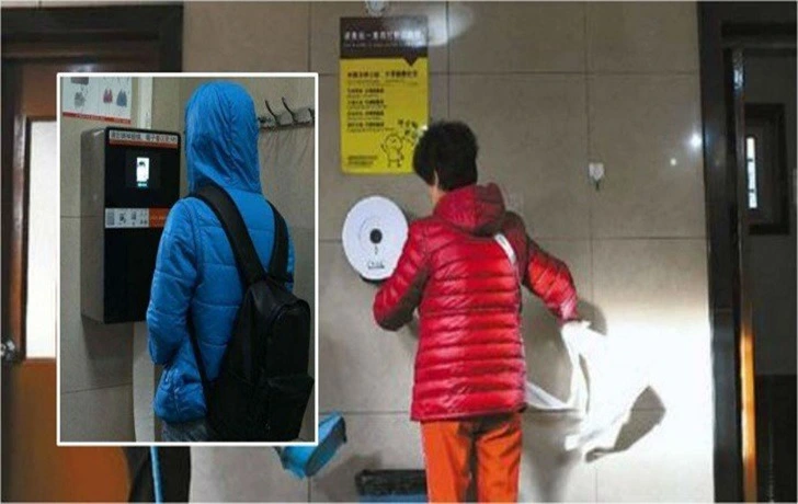 996C55355FD067952833D1