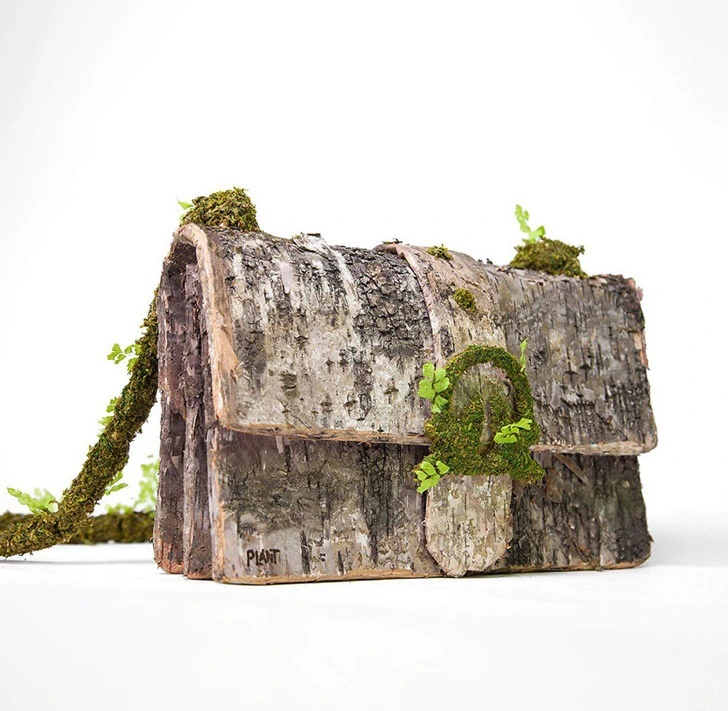 99F9E7475F2BC6C7326CCC