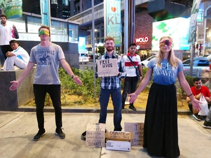 99B469415F950FE135B6E6